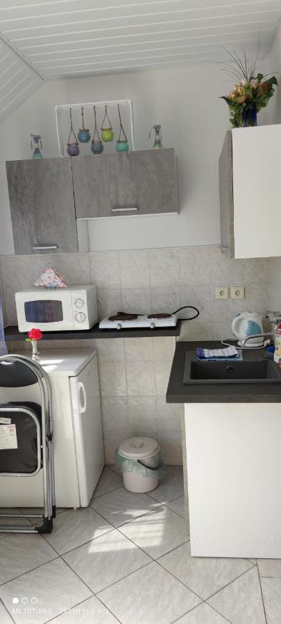 Apartamento Hodosi Apartman Veľký Meder Exterior foto