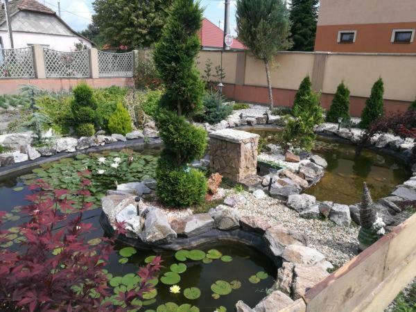 Apartamento Hodosi Apartman Veľký Meder Exterior foto